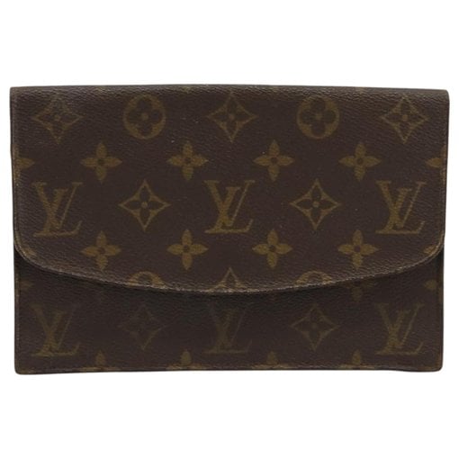 Leather clutch bag