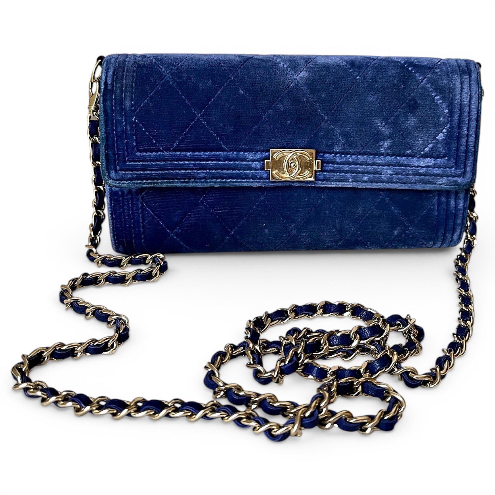 Wallet On Chain Boy velvet crossbody bag