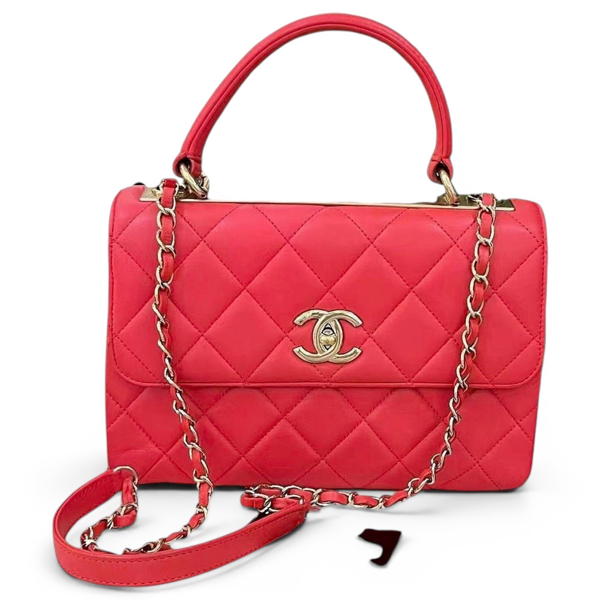 Trendy CC Top Handle leather handbag