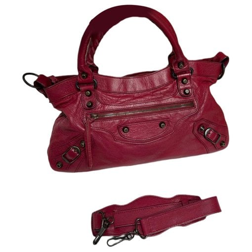 City leather handbag