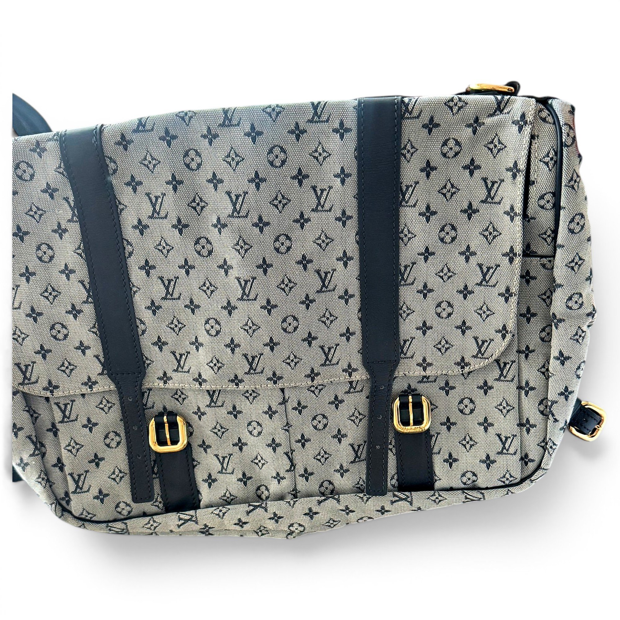 Cloth travel bag