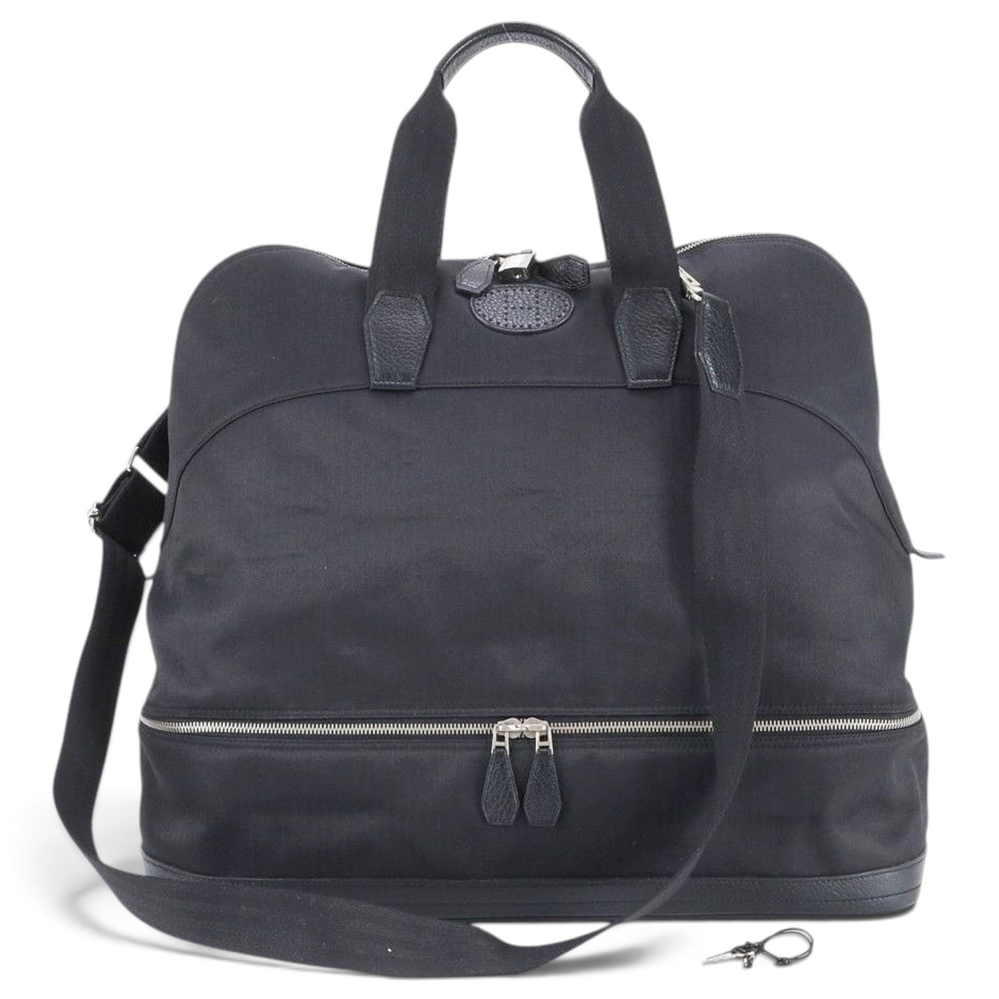 Leather travel bag