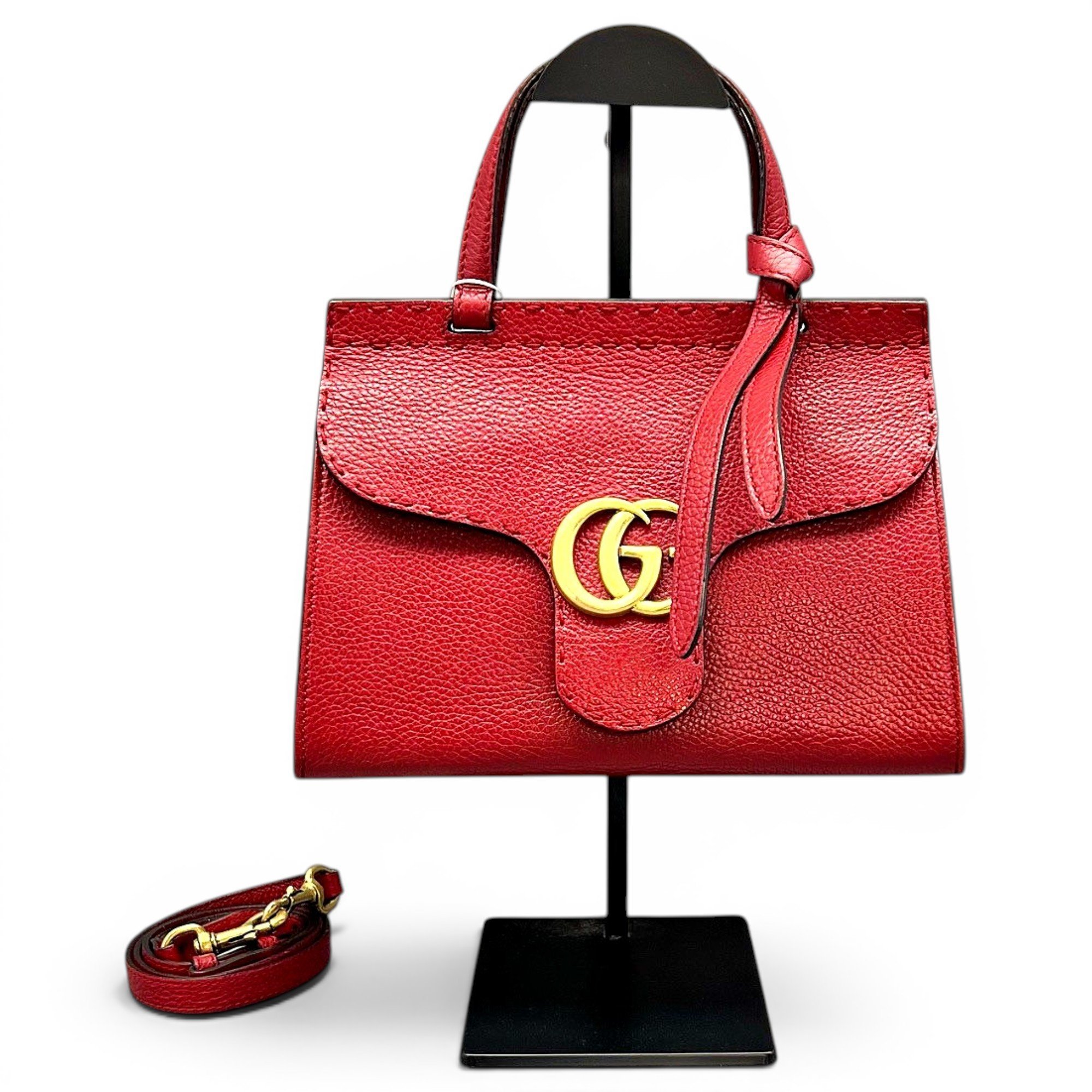 GG Marmont leather handbag