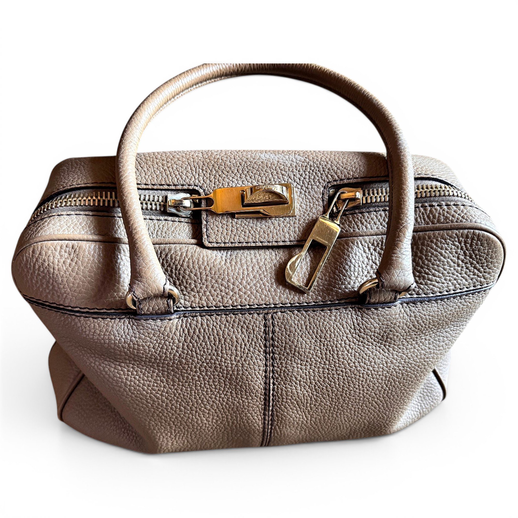 Leather handbag