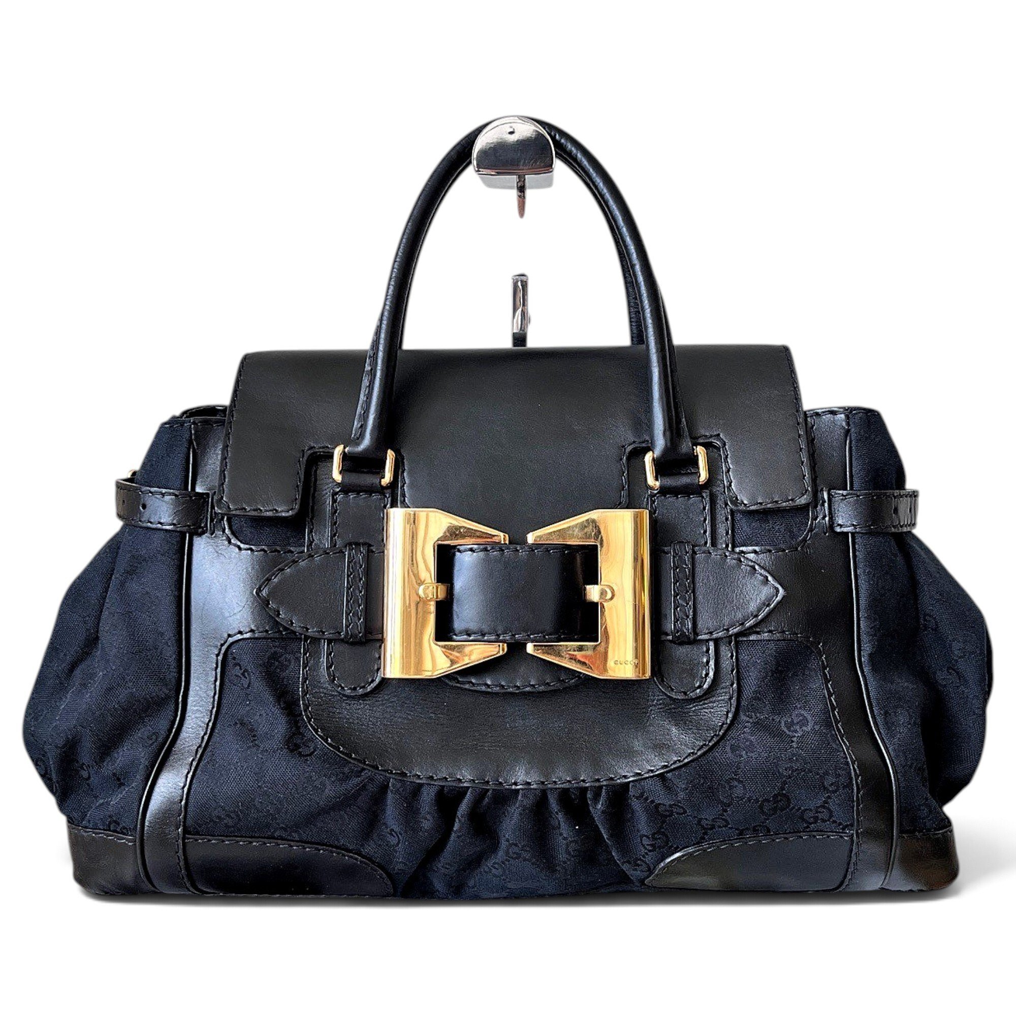 Gucci Leather handbag