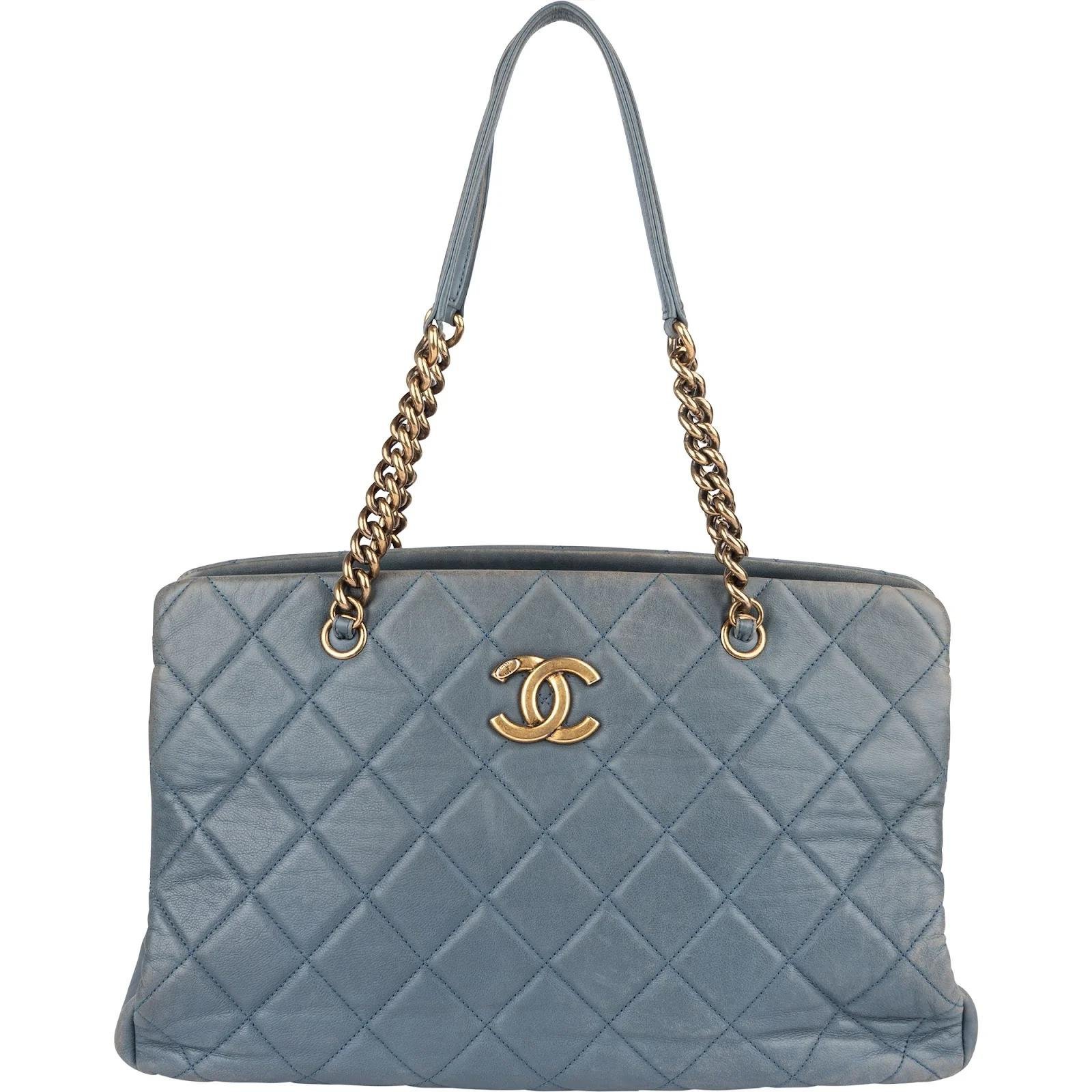 Classic CC Shopping leather handbag