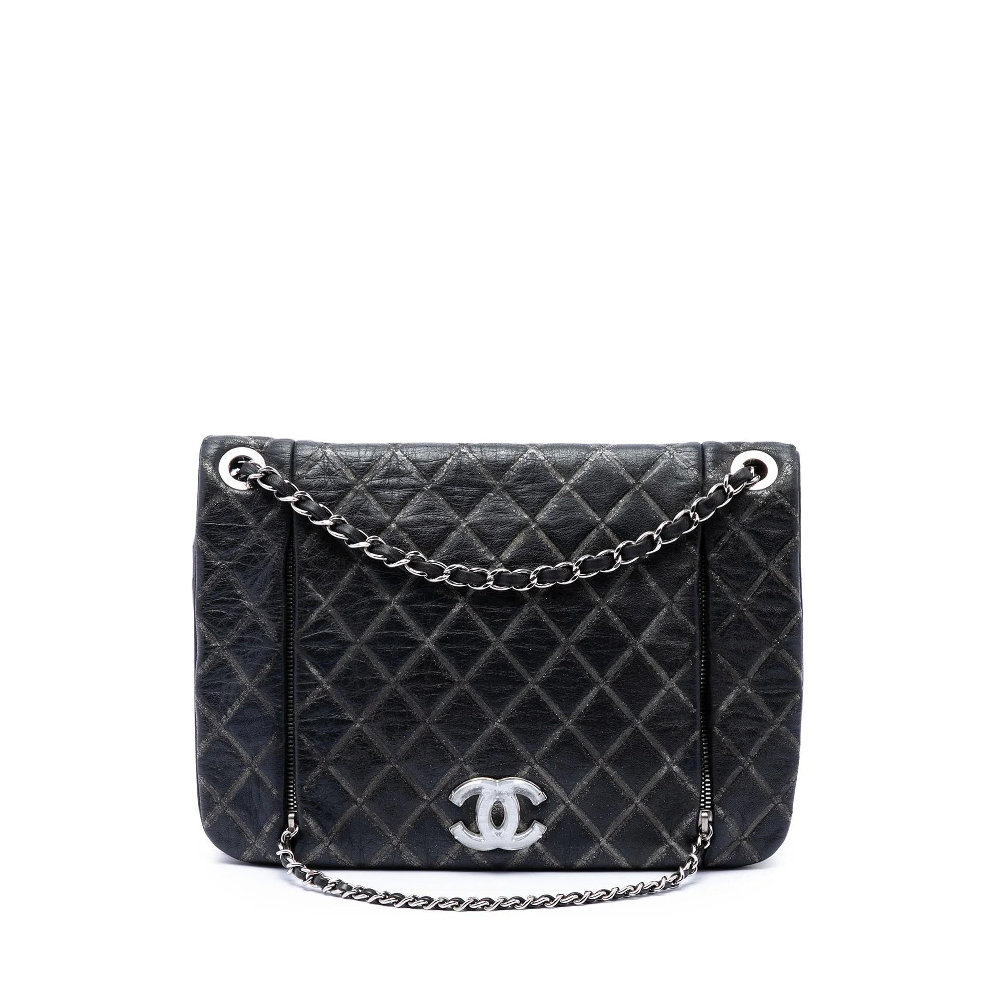 Timeless/Classique leather handbag