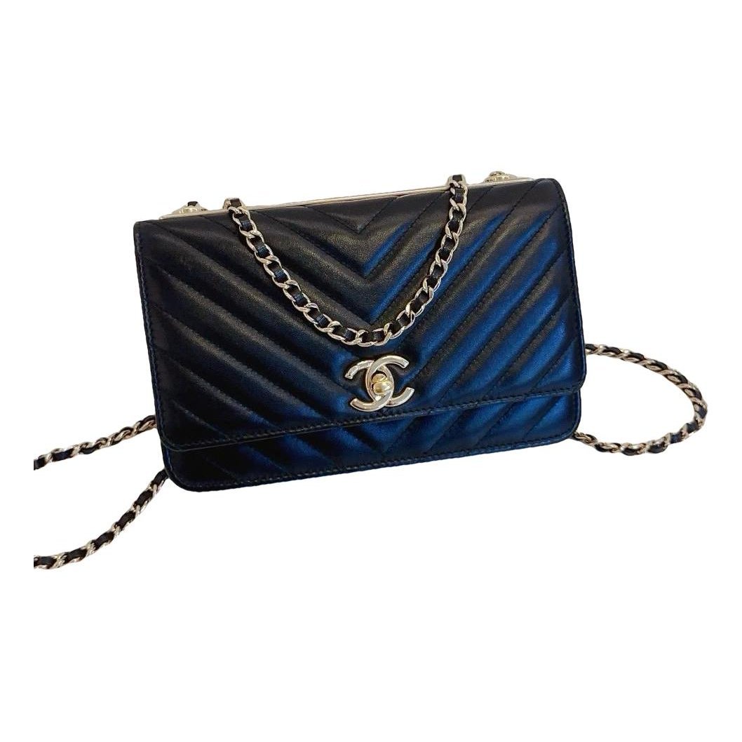 Trendy CC leather handbag