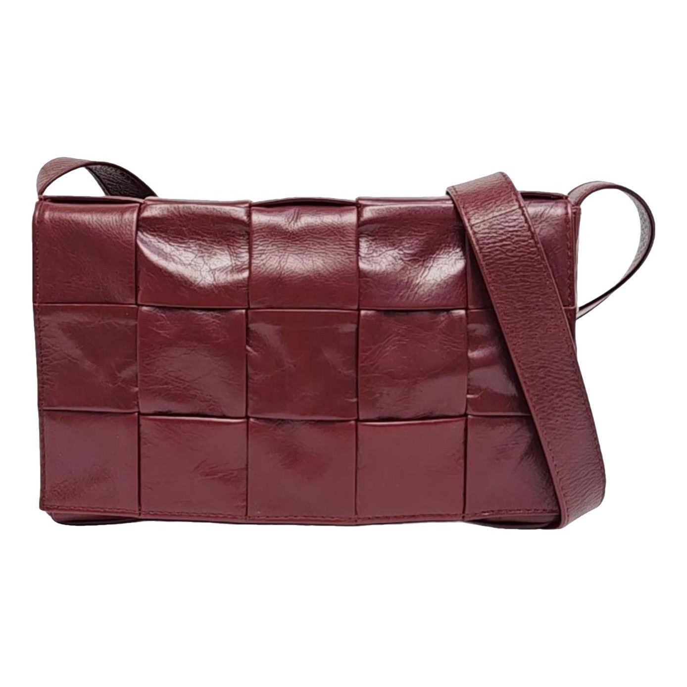 Cassette leather crossbody bag