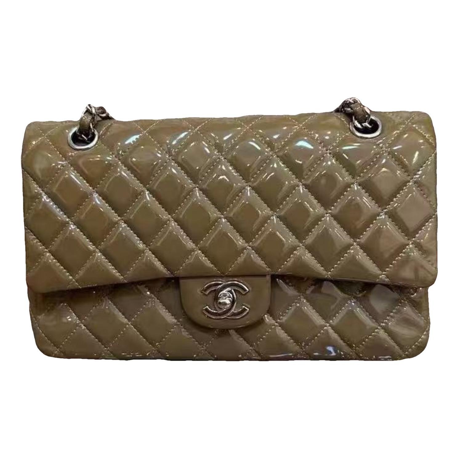 Timeless/Classique patent leather crossbody bag