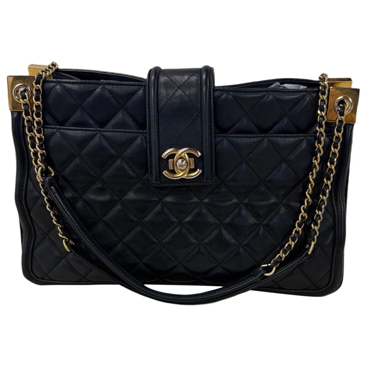 Trendy CC leather handbag