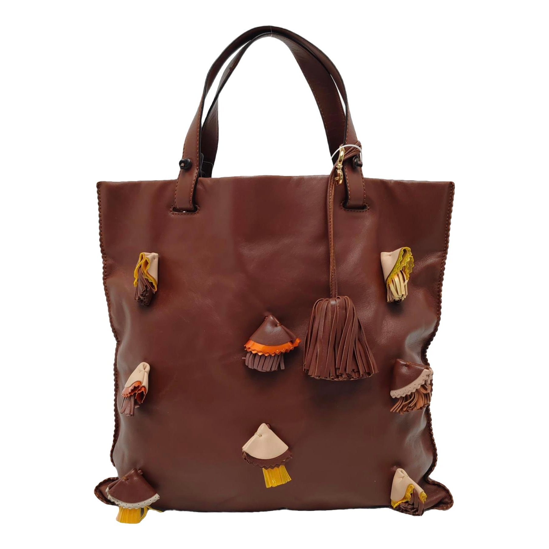 Leather tote
