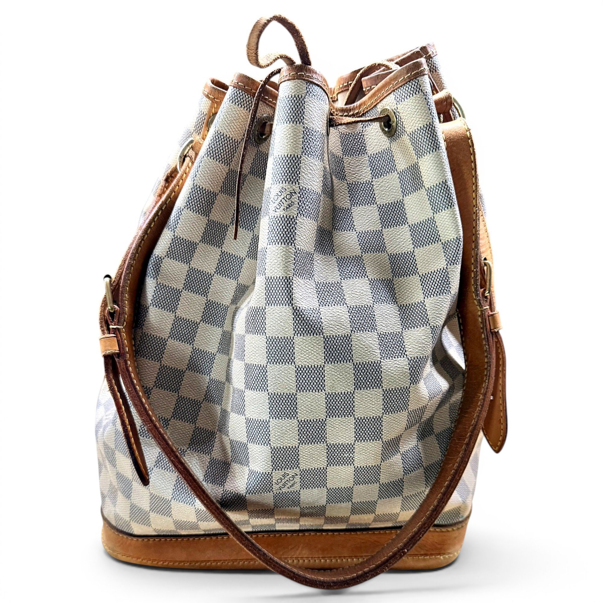 Noé leather handbag