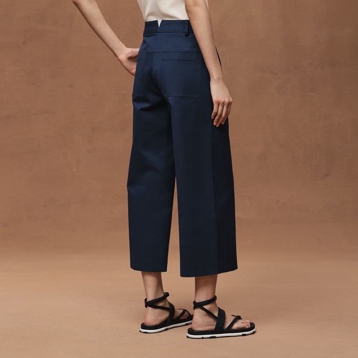 Bleu Outremer Cropped Pants