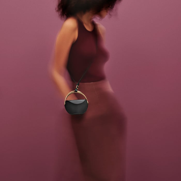 Bleu Saphir En Piste Clutch
