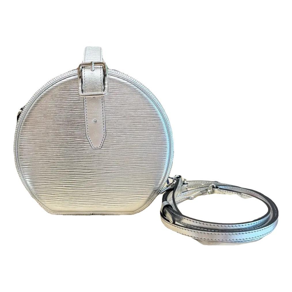 Louis Vuitton Boîte chapeau souple leather crossbody bag