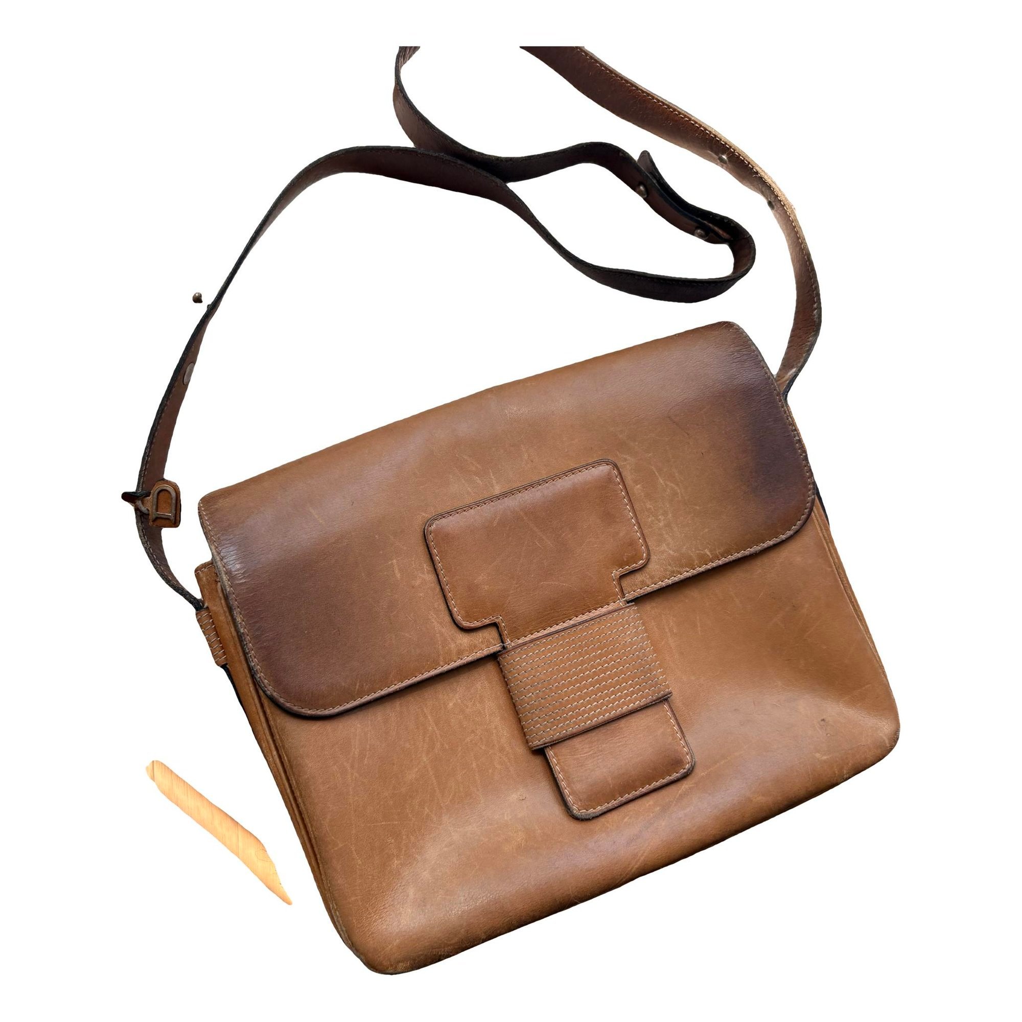 Madame leather handbag
