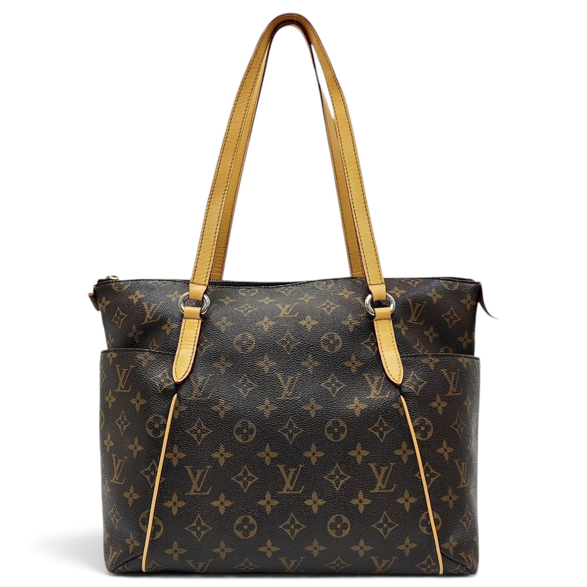 Totally leather handbag