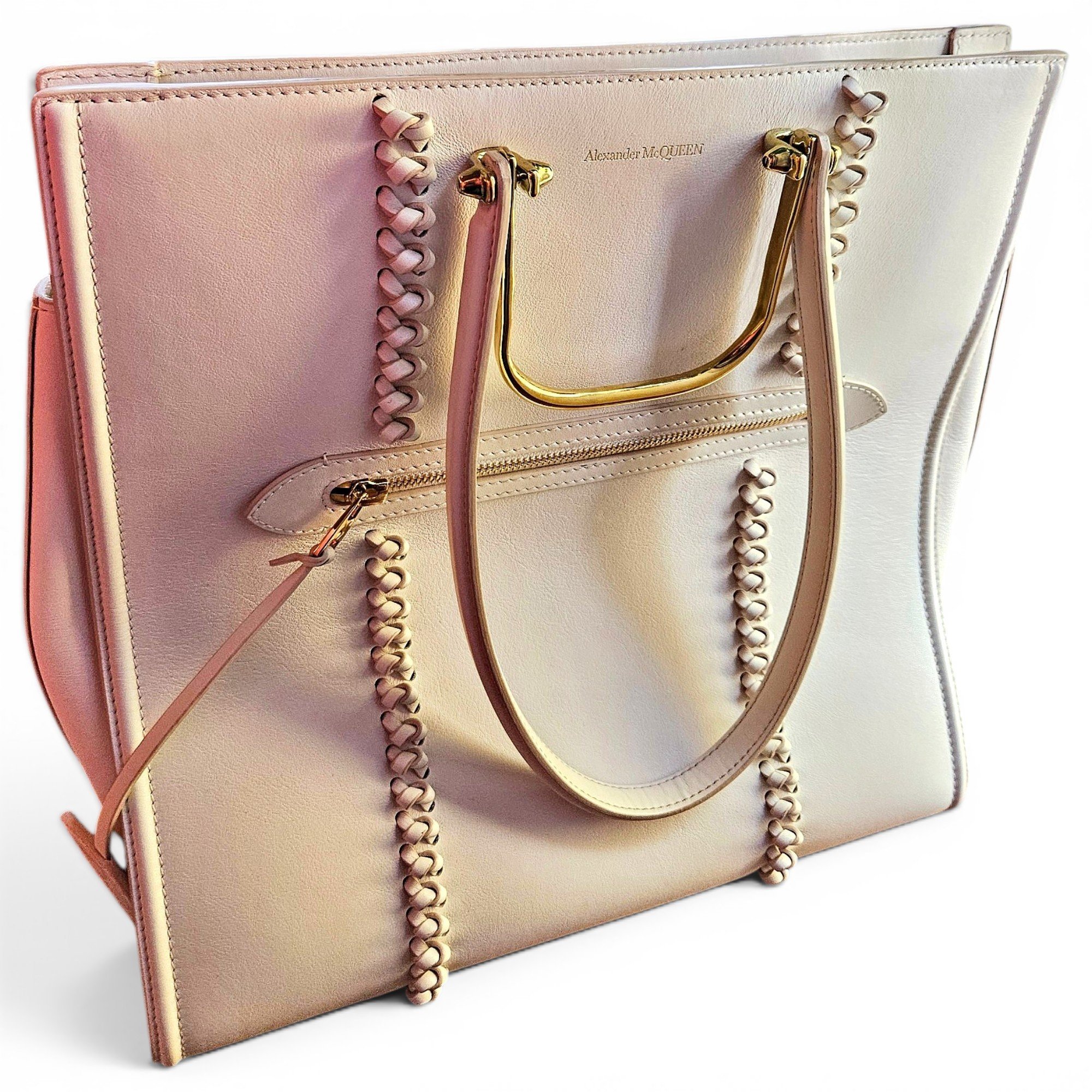 Leather handbag