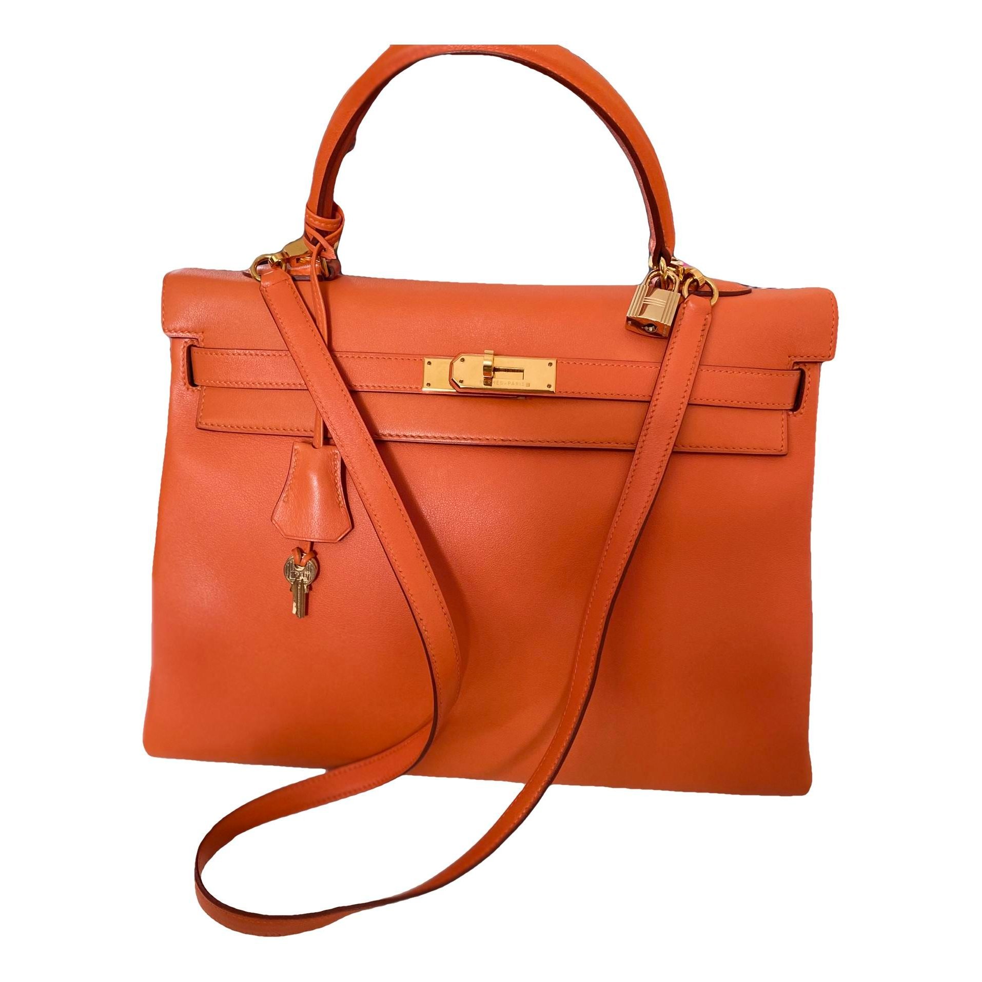 Kelly 32 leather handbag