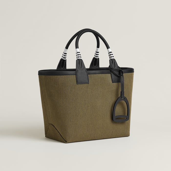 Steeple 25 Bag