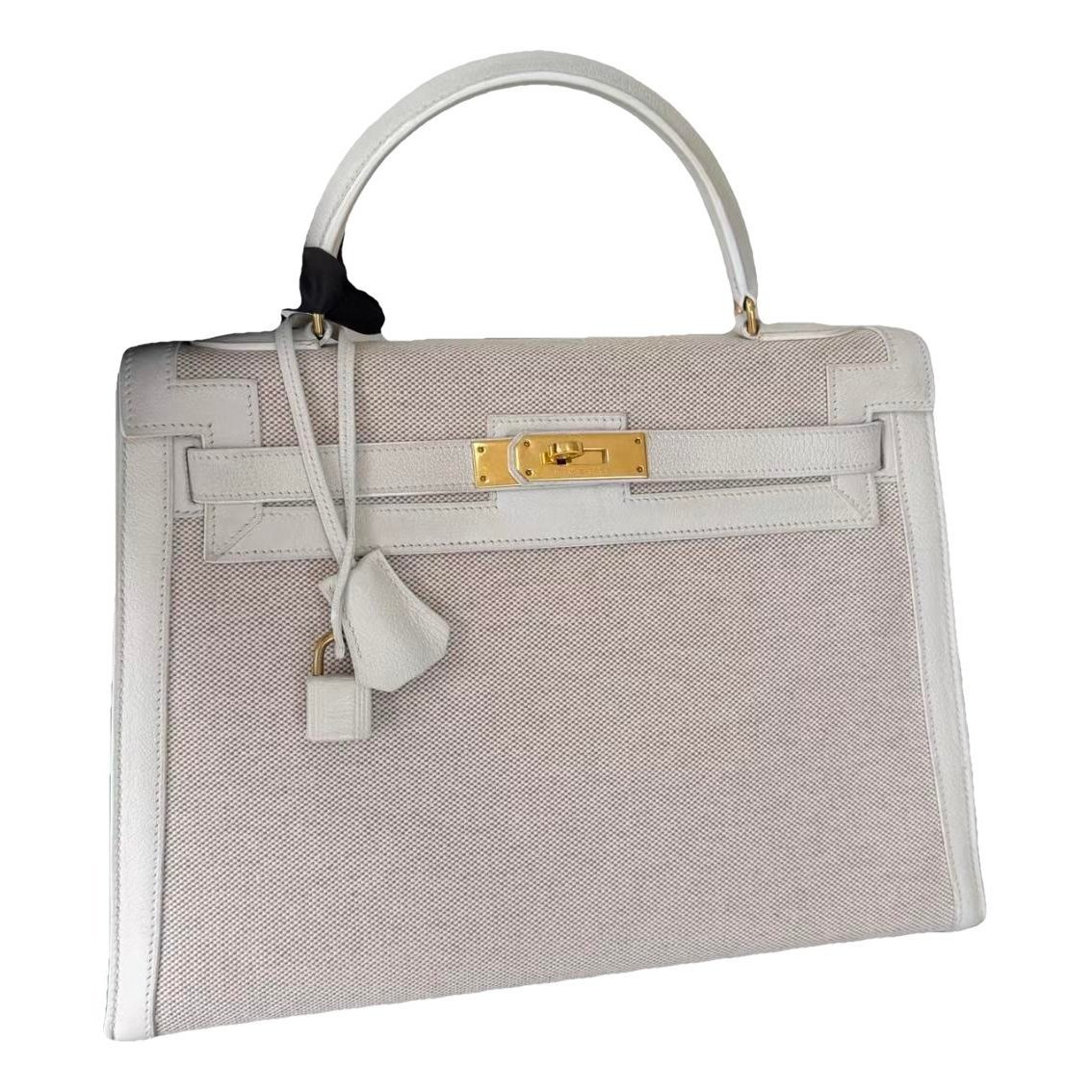 Kelly 32 leather handbag