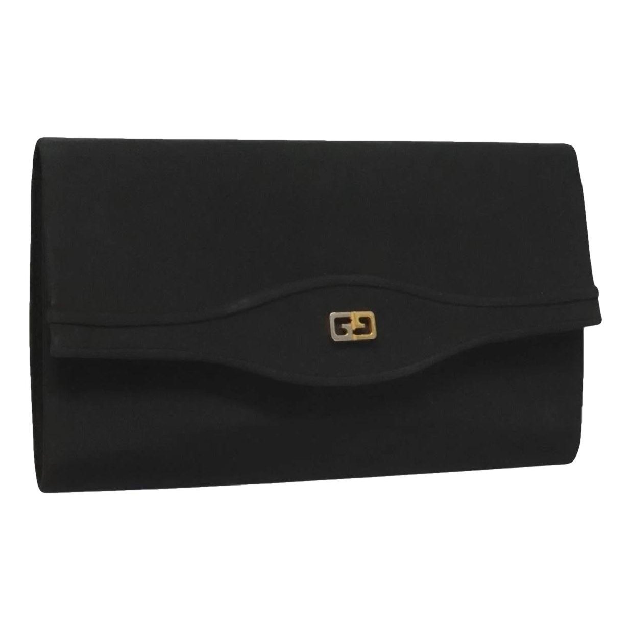 Clutch bag