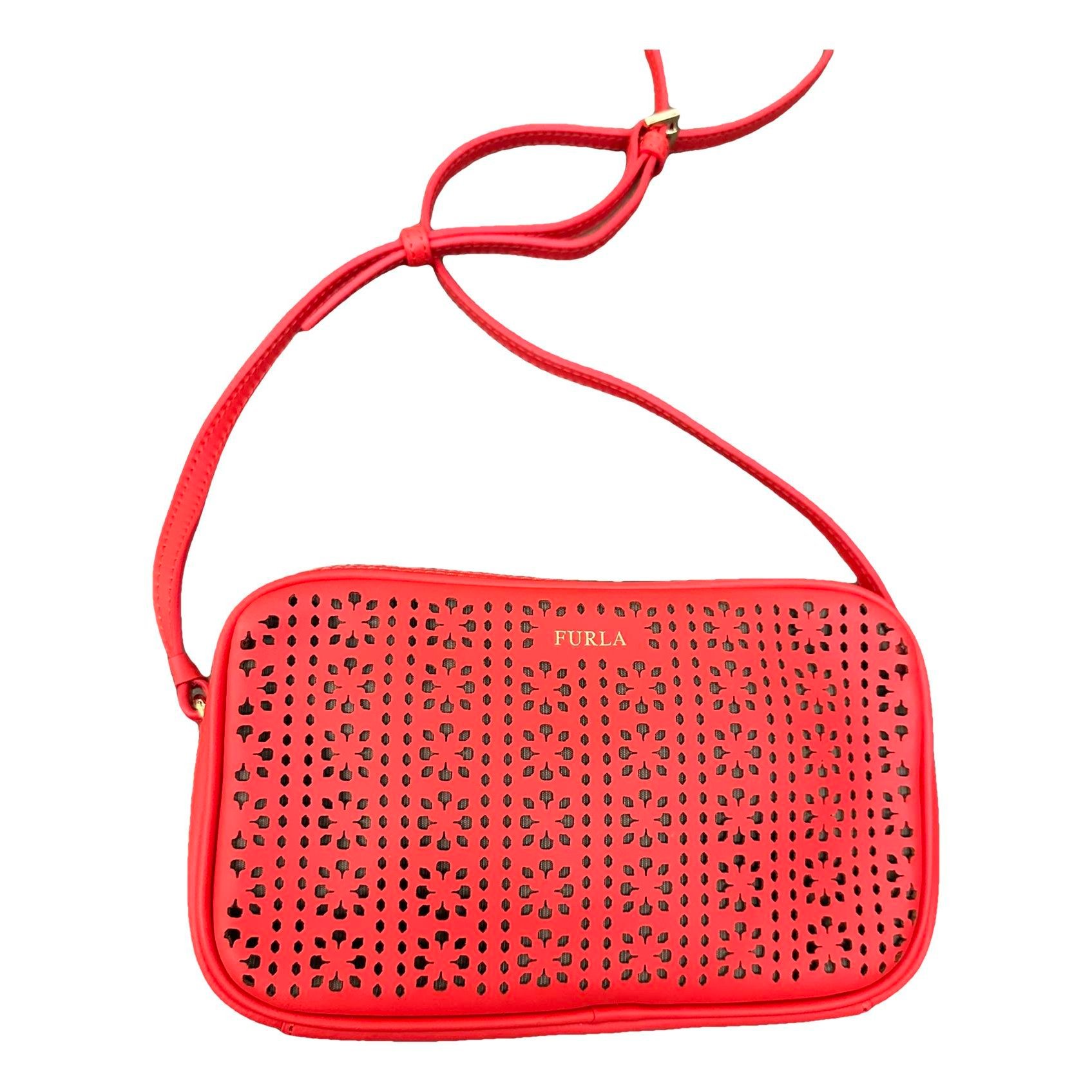 Leather crossbody bag