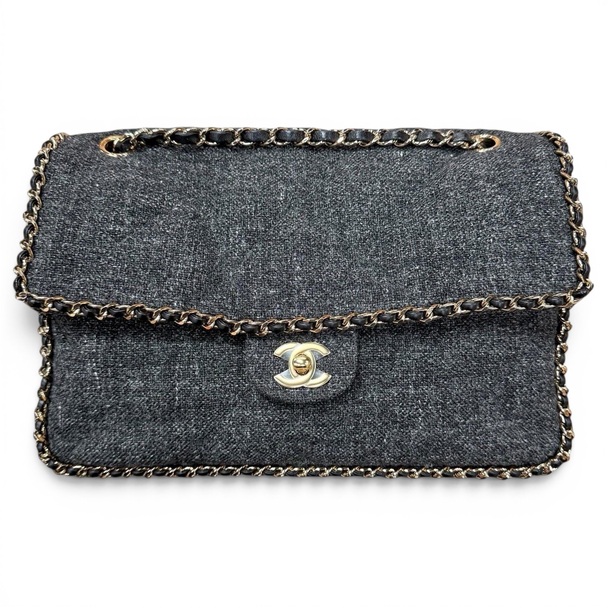 Timeless/Classique tweed crossbody bag