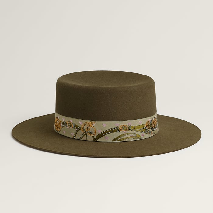 Olive Dakota Love Hat