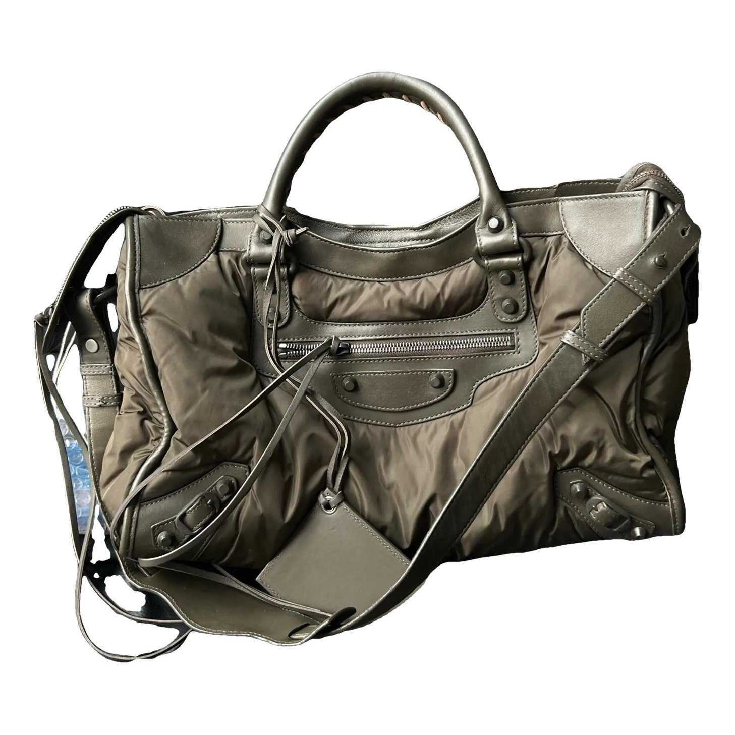 City leather handbag