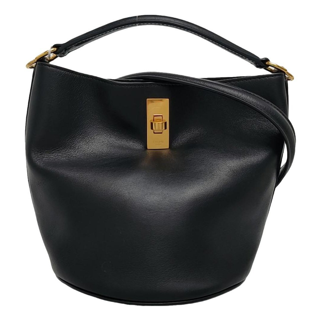 SEAU 16 leather crossbody bag