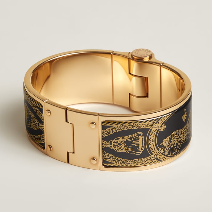 Grand Apparat Hinged Bracelet