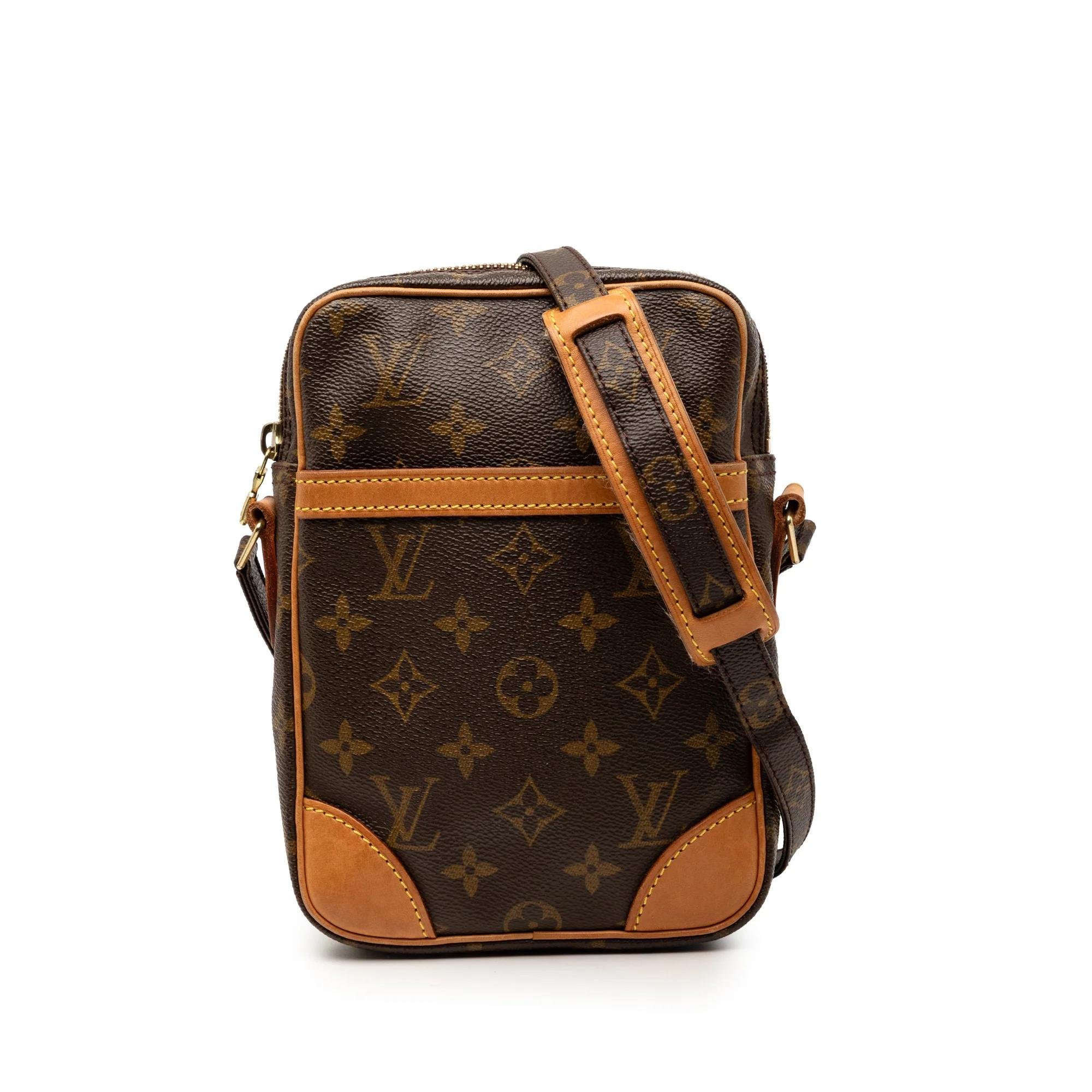 Danube leather crossbody bag