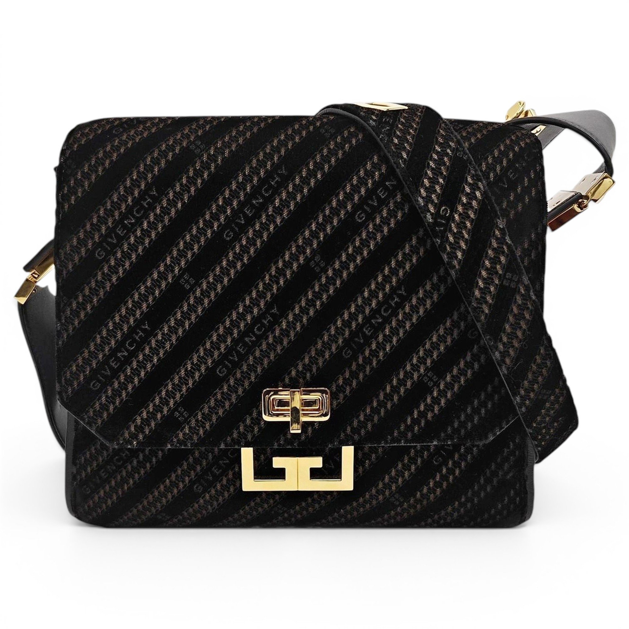 Cloth handbag
