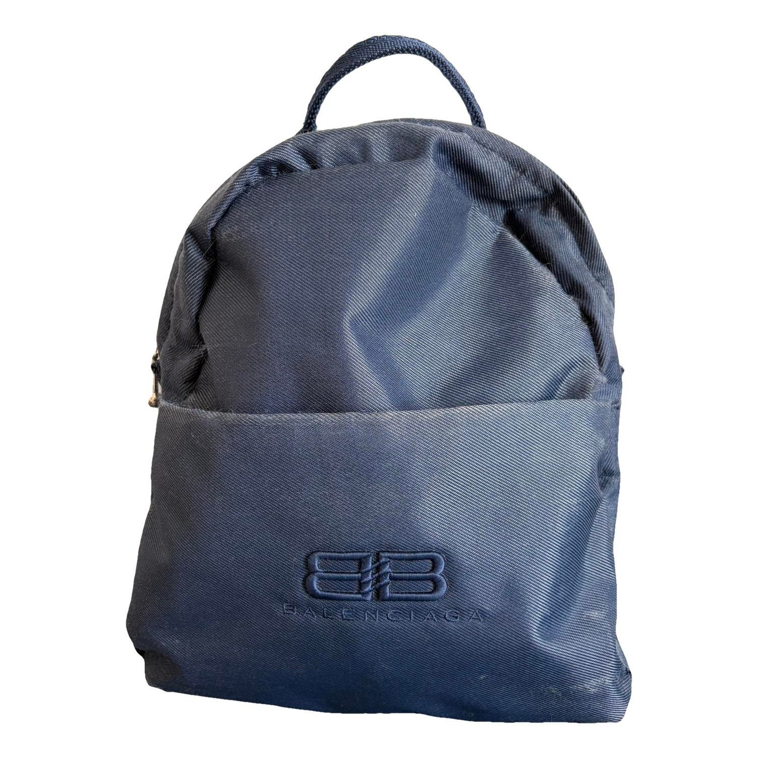 Cloth backpack