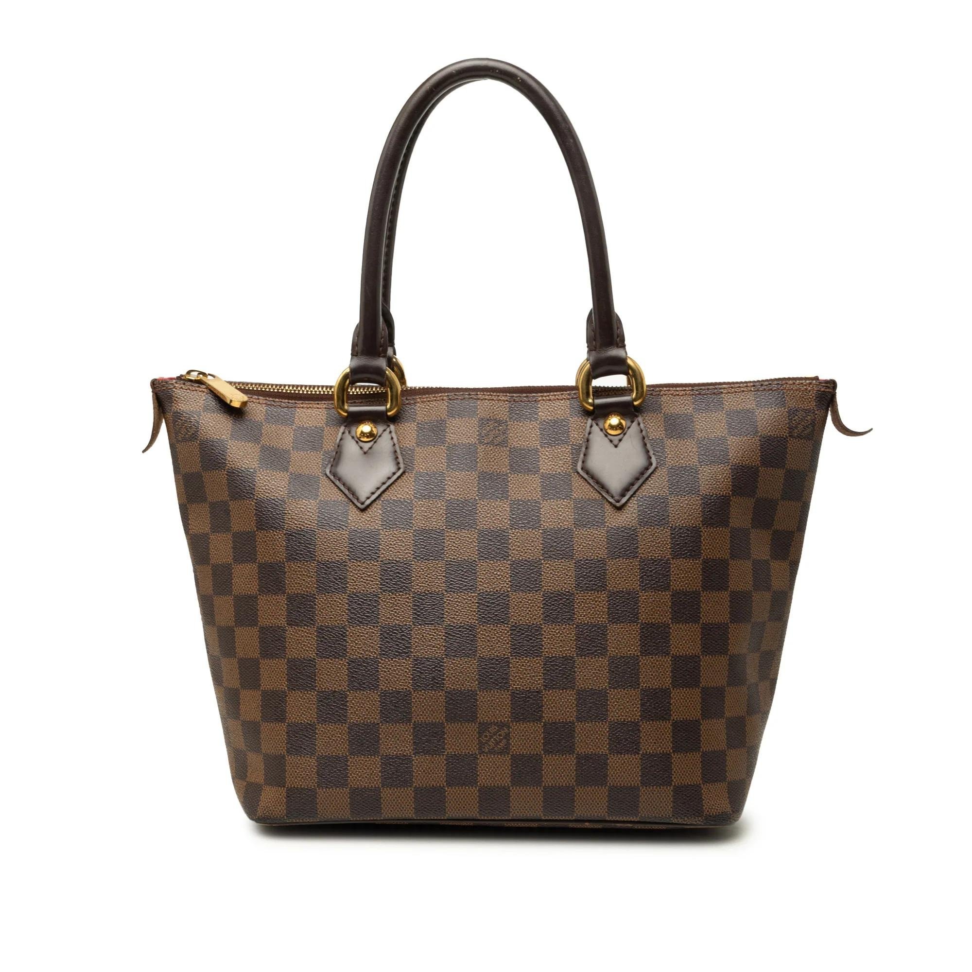 Saleya leather handbag