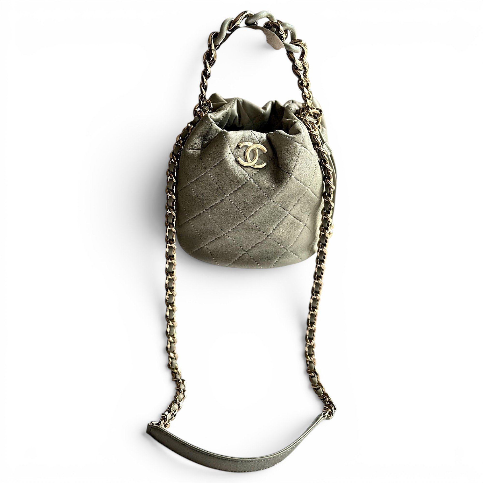 Gabrielle Bucket leather crossbody bag