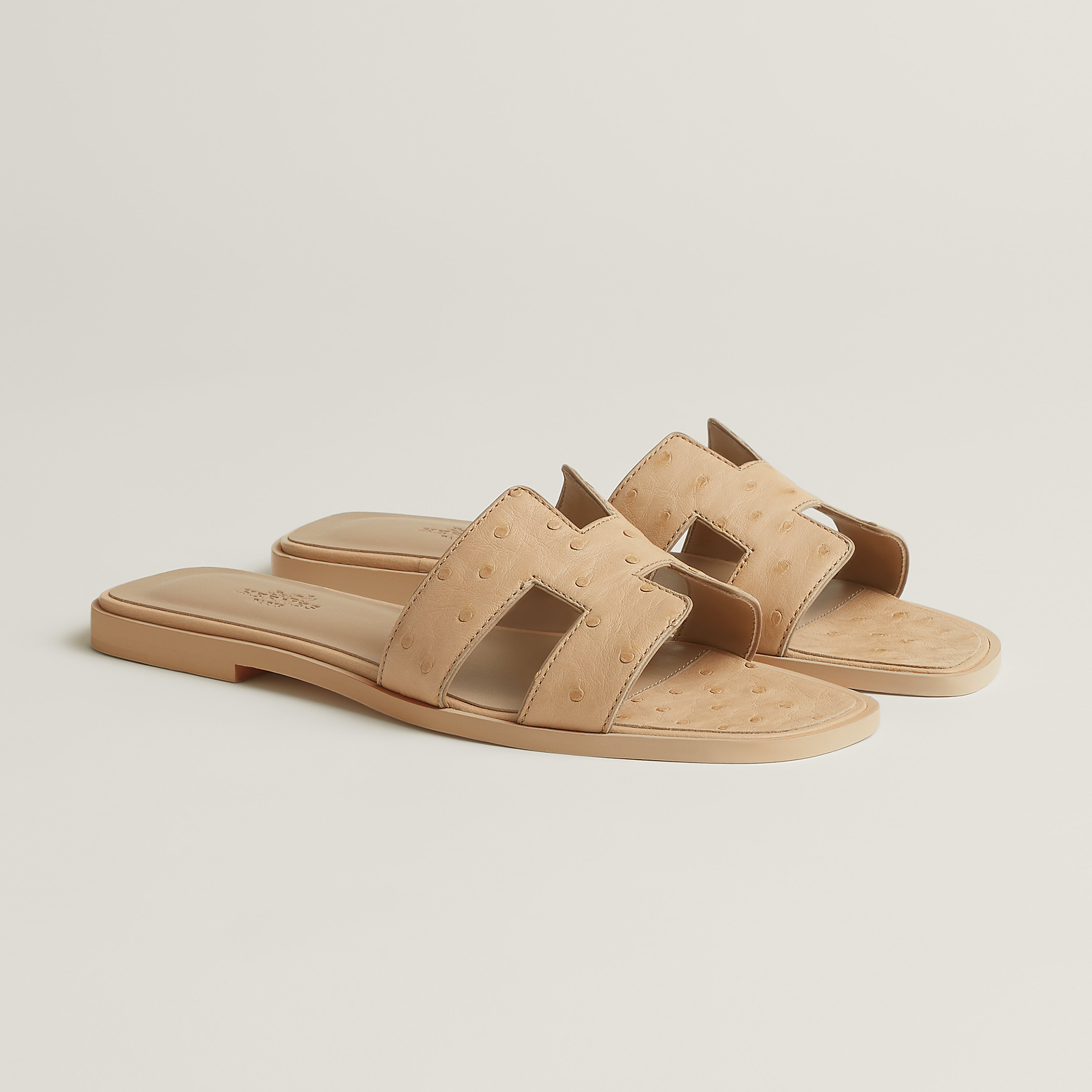 Oran sandal