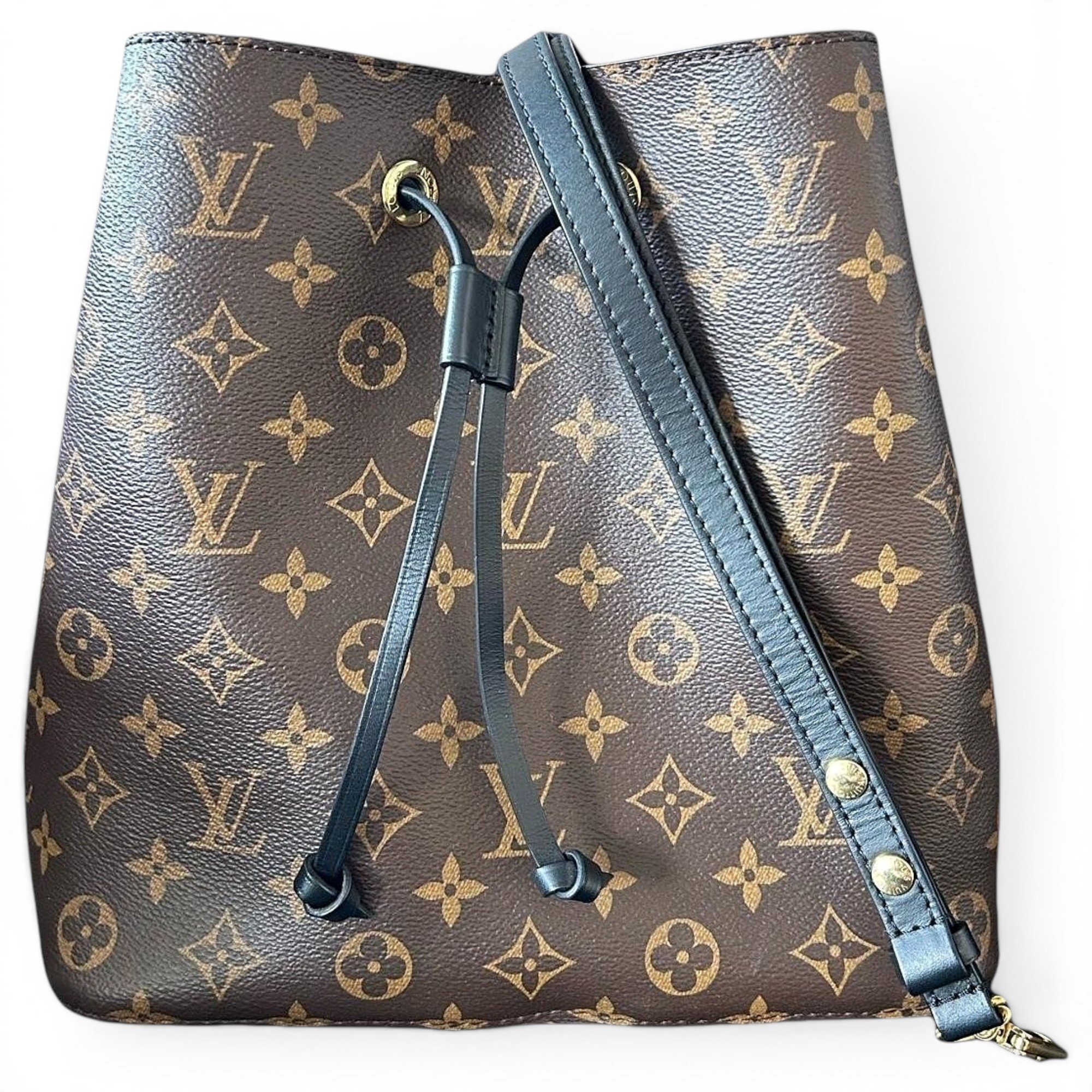 NéoNoé leather handbag