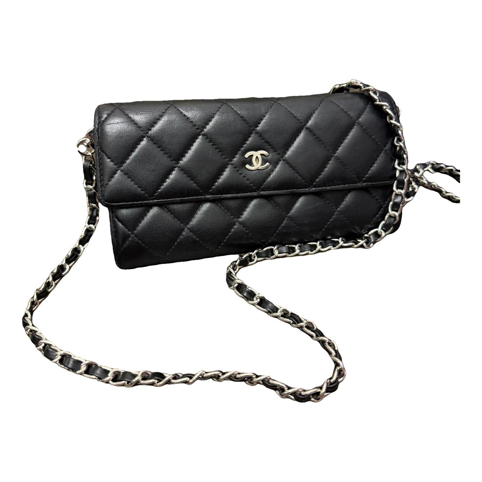 Timeless/Classique leather crossbody bag