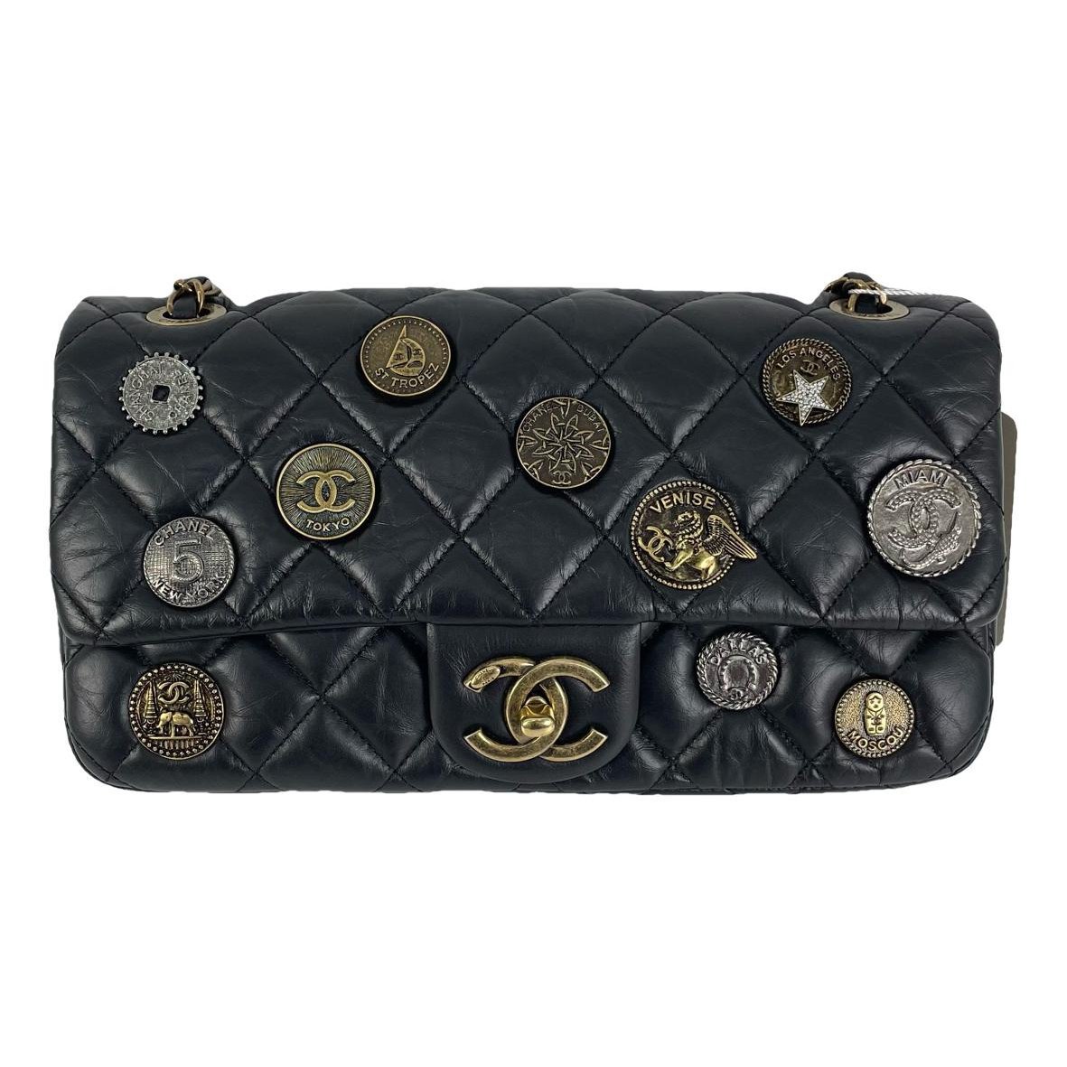 Timeless/Classique leather crossbody bag