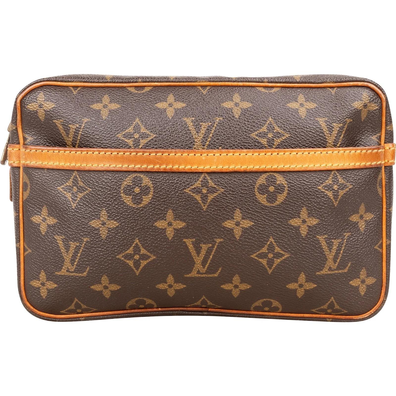 Compiegne 23 leather vanity case