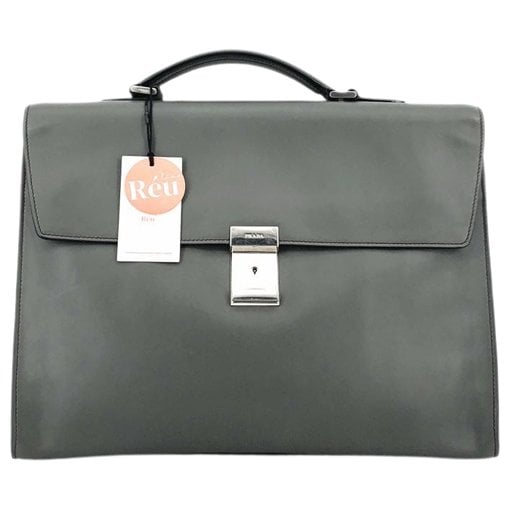 Leather bag