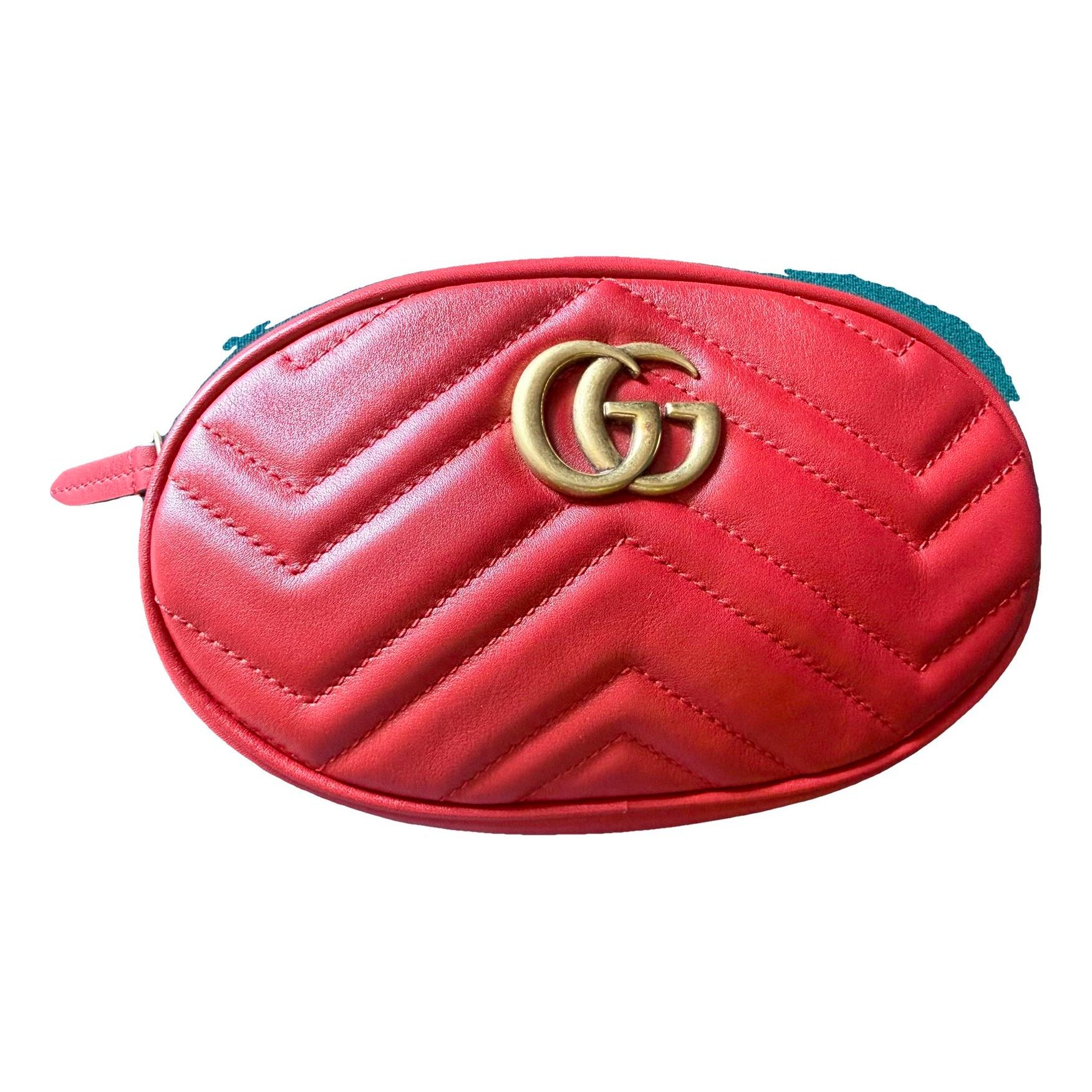 GG Marmont Oval leather handbag