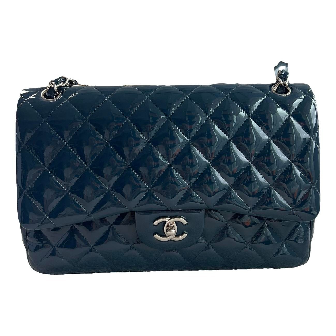 Timeless/Classique patent leather crossbody bag