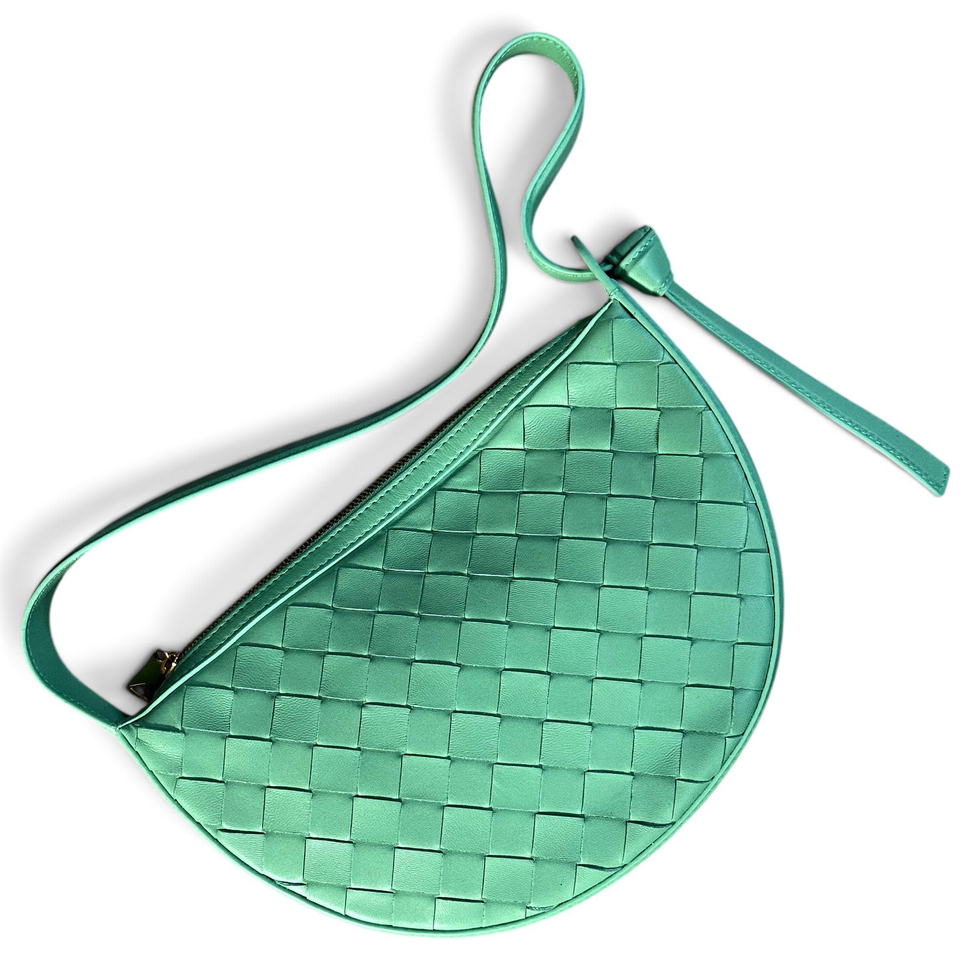 Loop leather handbag