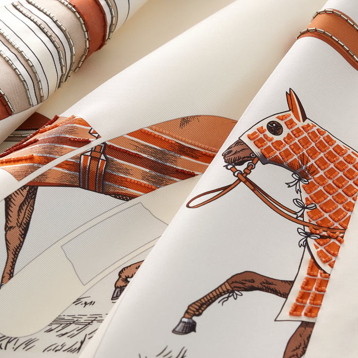 Eperon d'Or Et Tenues De Jour Exceptional Embroidered Giant Scarf