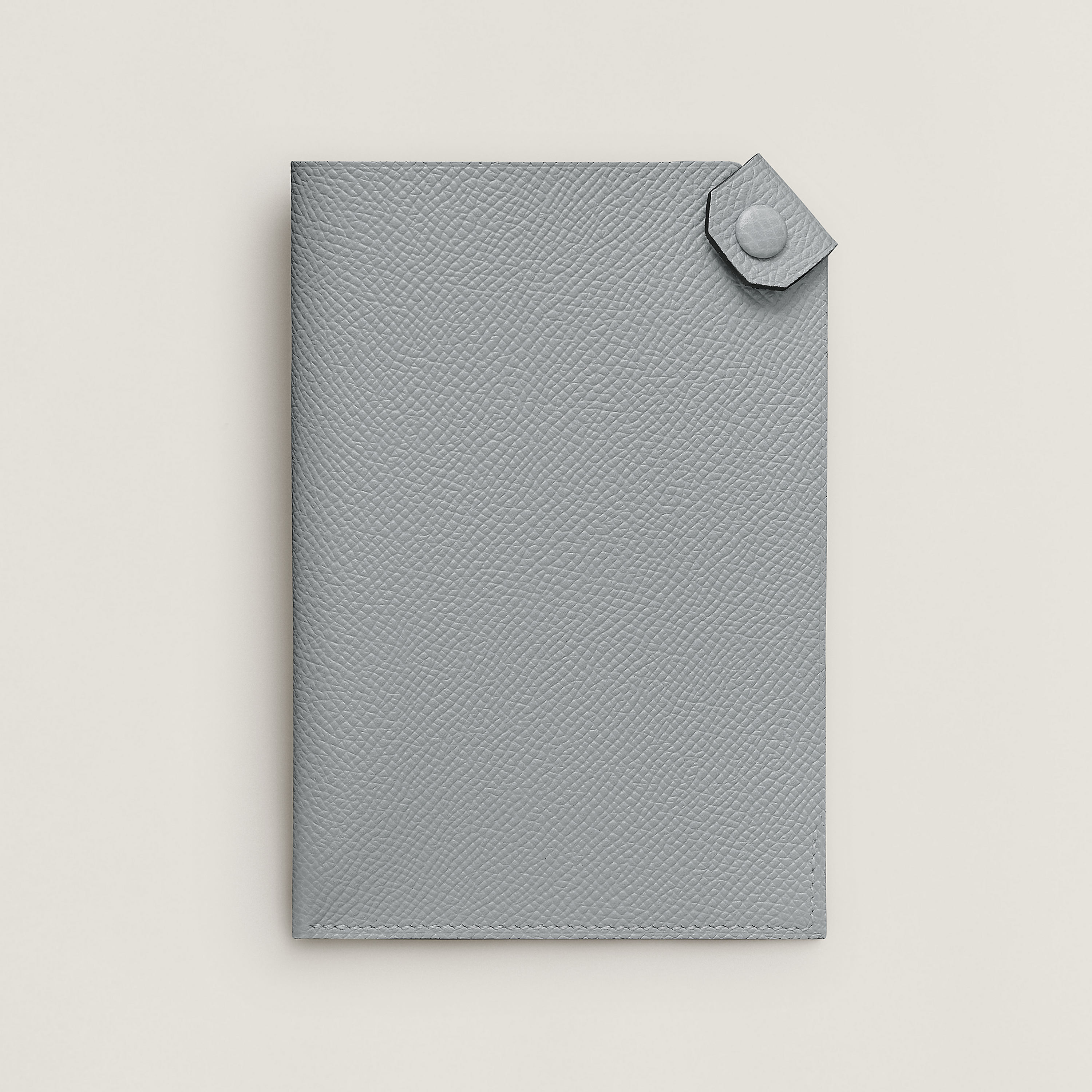 Tarmac passport holder