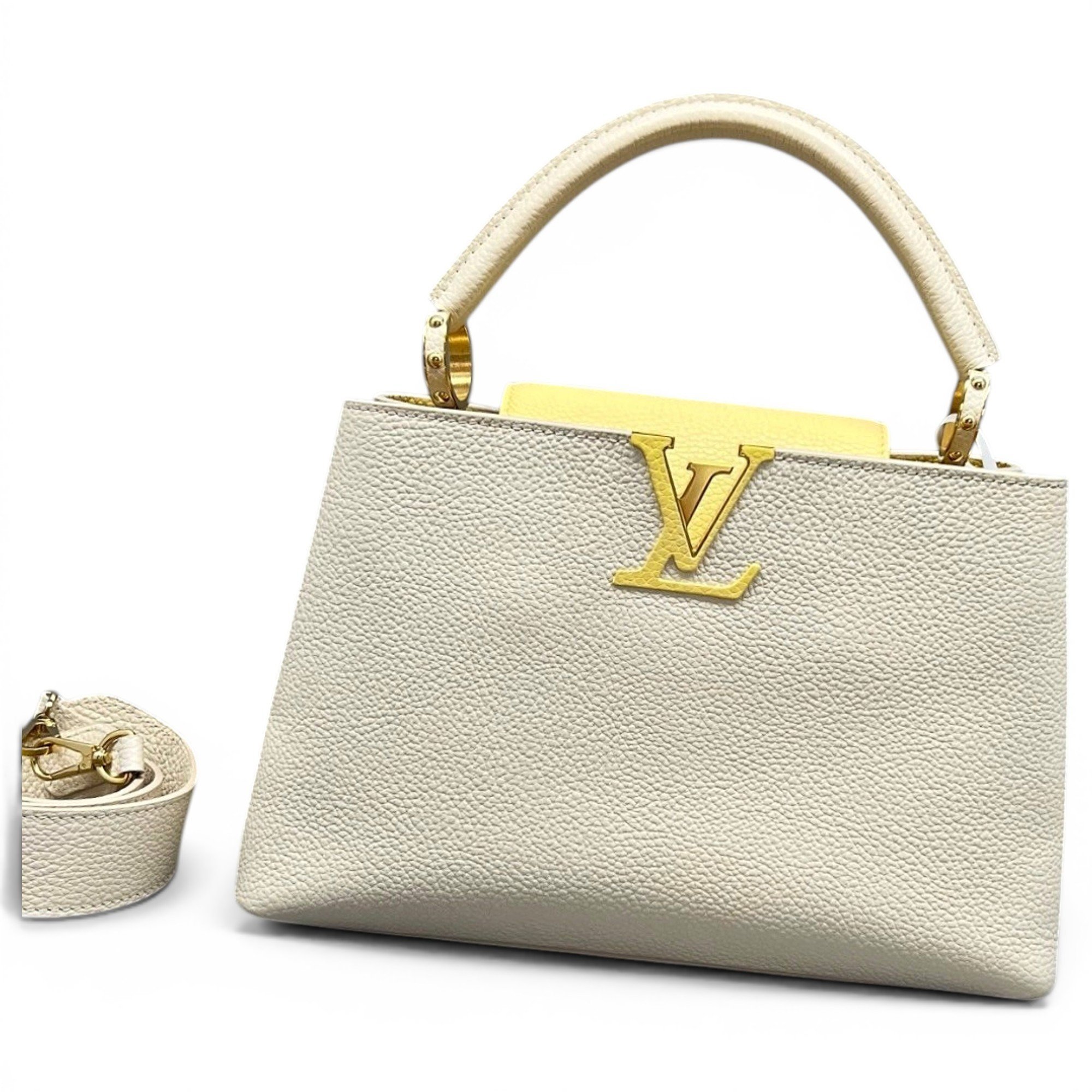 Capucines leather handbag